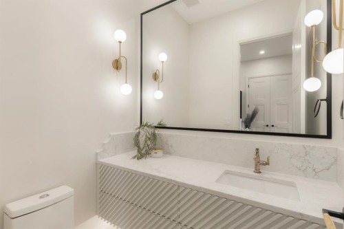 627 16 Street Nw, Calgary, AB 