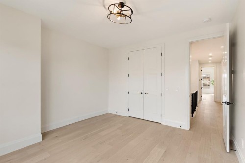 627 16 Street Nw, Calgary, AB 