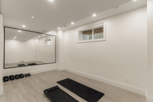 627 16 Street Nw, Calgary, AB 