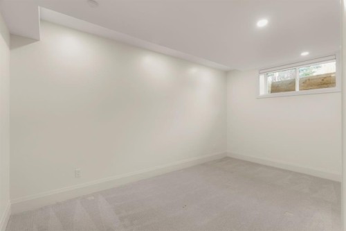627 16 Street Nw, Calgary, AB 
