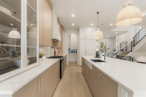 627 16 Street Nw, Calgary, AB 