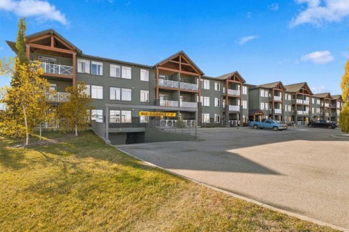 104-1005B Westmount Drive  Strathmore, AB T1P 0C3
