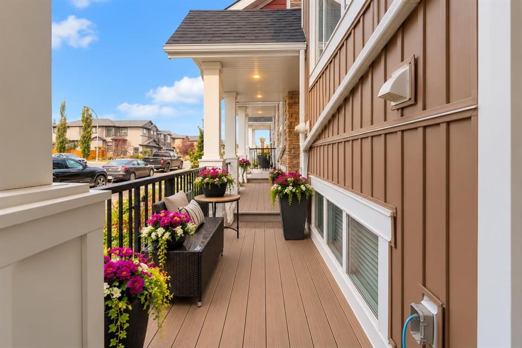 367 Nolancrest Heights Nw, Calgary, AB