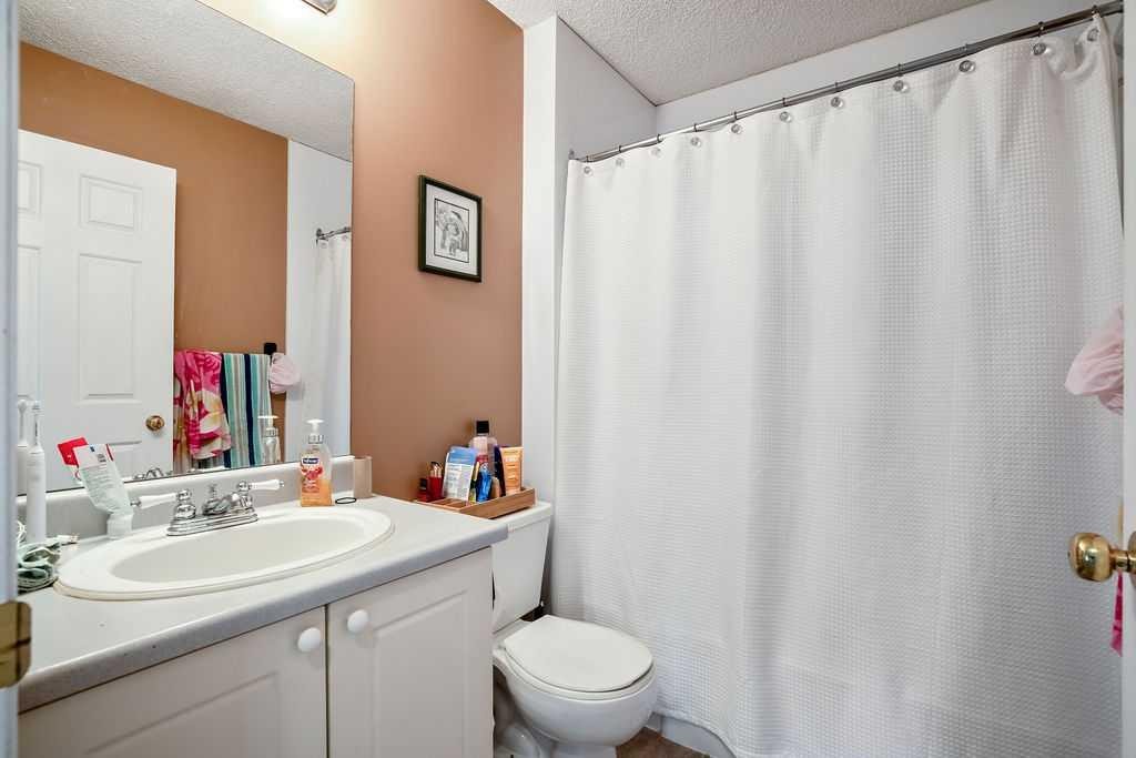 237 Mt Aberdeen Circle Se, Calgary, AB