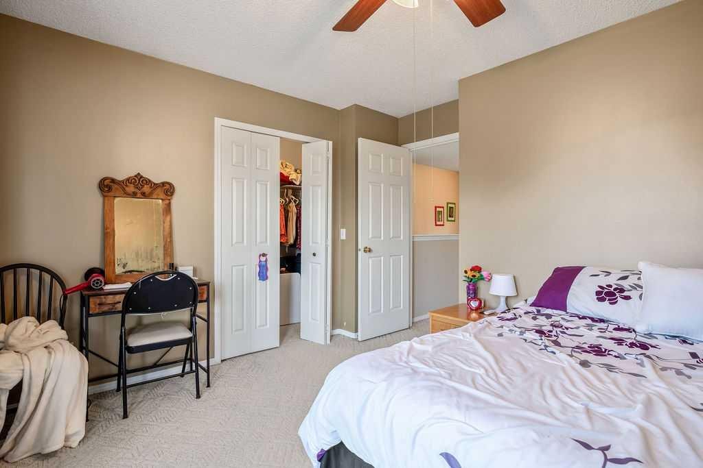 237 Mt Aberdeen Circle Se, Calgary, AB