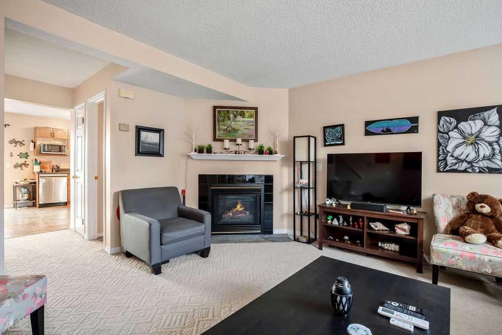 237 Mt Aberdeen Circle Se, Calgary, AB