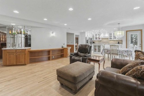 28 Edenstone Way Nw, Calgary, AB 