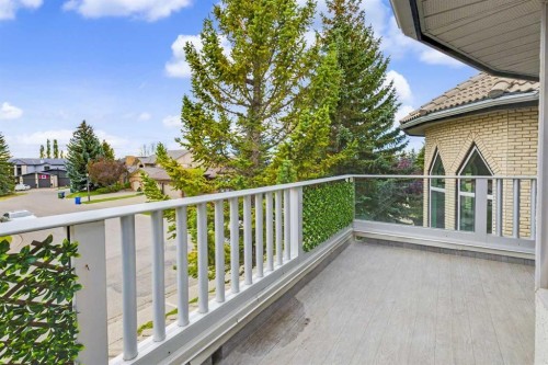 28 Edenstone Way Nw, Calgary, AB 