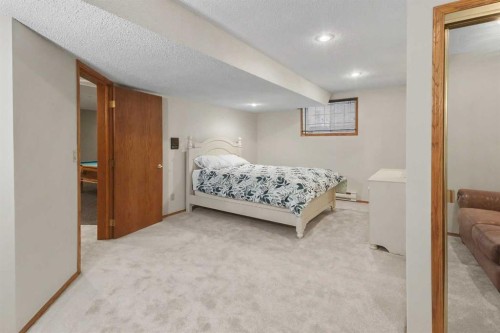 28 Edenstone Way Nw, Calgary, AB 