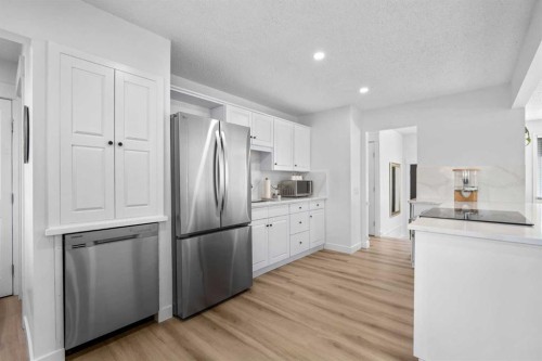 4420 Maryvale Road Ne, Calgary, AB 