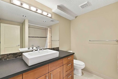 1727 Westmount Road Nw, Calgary, AB 