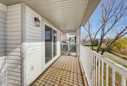 48 Copperstone Cove Se, Calgary, AB 