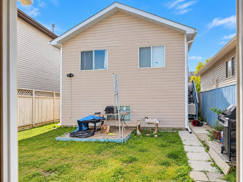 76 Martinbrook Link Ne, Calgary, AB