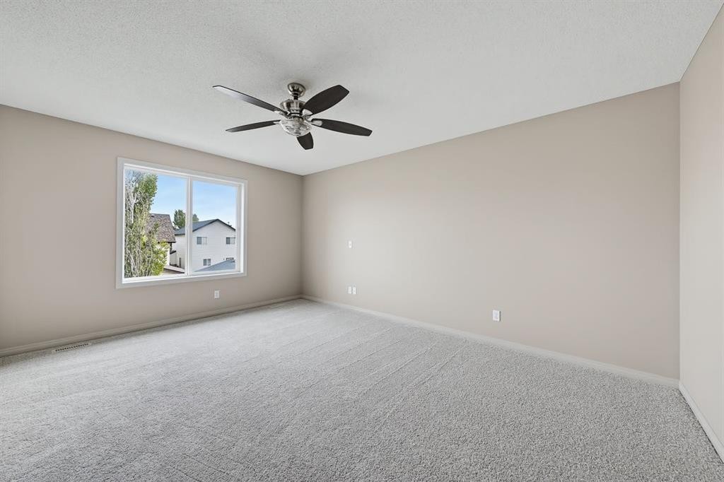 151 Copperfield Common Se, Calgary, AB