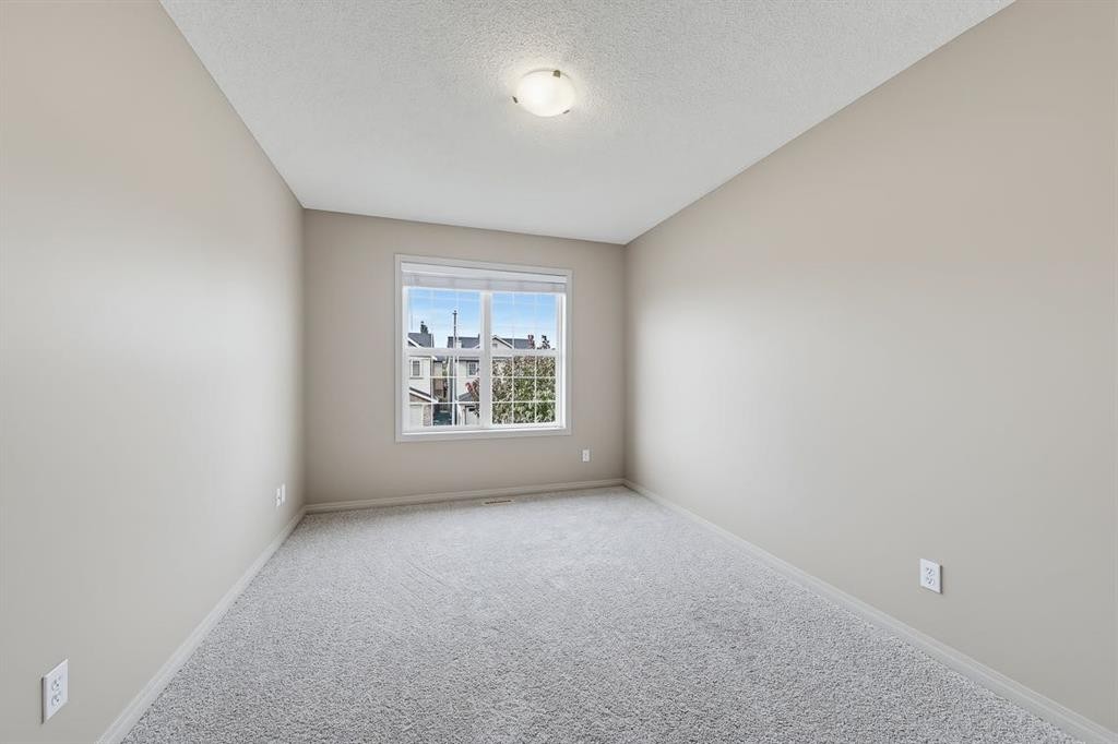 151 Copperfield Common Se, Calgary, AB