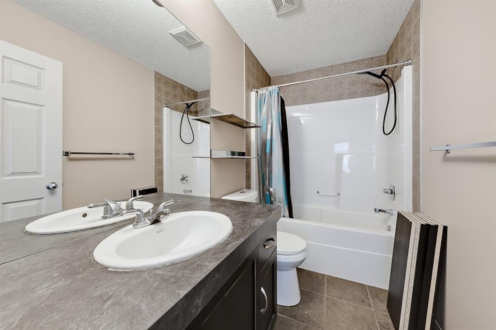 151 Copperfield Common Se, Calgary, AB