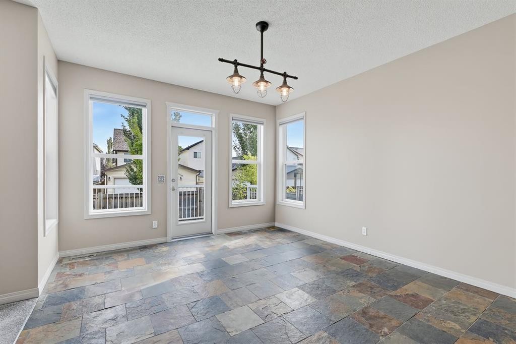 151 Copperfield Common Se, Calgary, AB