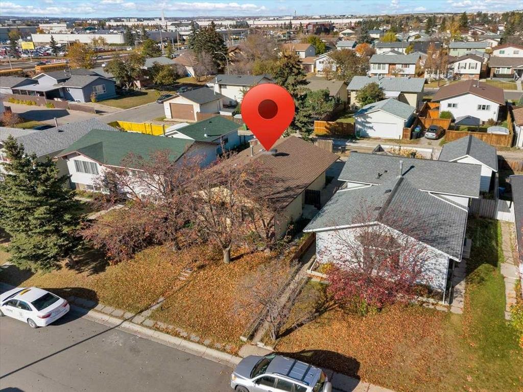 32 Whitman Crescent Ne, Calgary, AB
