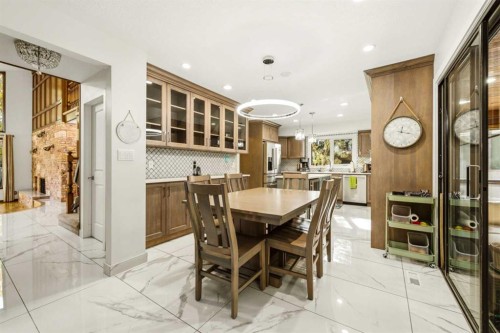 340 Pump Hill Gardens Sw, Calgary, AB 