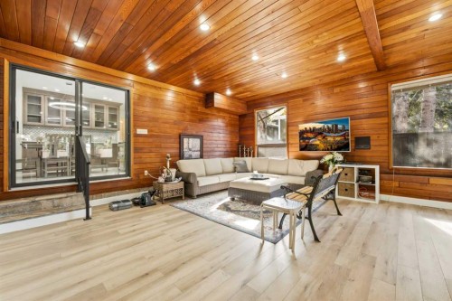 340 Pump Hill Gardens Sw, Calgary, AB 