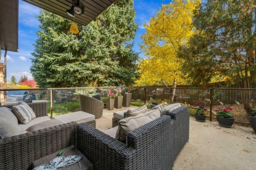 340 Pump Hill Gardens Sw, Calgary, AB 