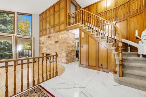 340 Pump Hill Gardens Sw, Calgary, AB 