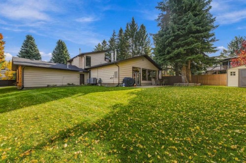 340 Pump Hill Gardens Sw, Calgary, AB 