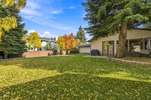 340 Pump Hill Gardens Sw, Calgary, AB 