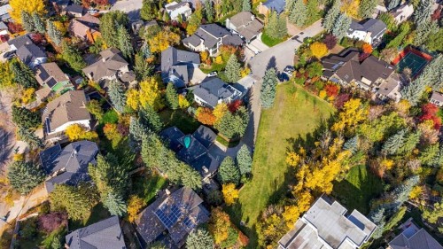 340 Pump Hill Gardens Sw, Calgary, AB 