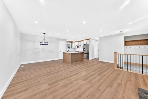 3320 60 Street Ne, Calgary, AB 
