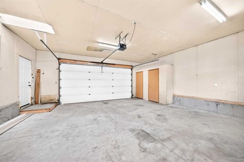 3320 60 Street Ne, Calgary, AB 