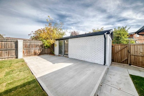 3320 60 Street Ne, Calgary, AB 