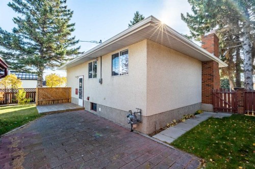 20 Blackthorn Place Ne, Calgary, AB 