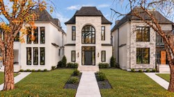 2530 19A Street SW Calgary, AB T2T 4Z2
