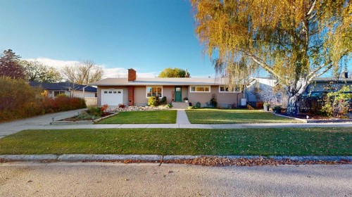 2510 20 Street  Nanton, AB T0L 1R0