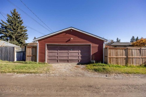 2035 47 Street Se, Calgary, AB 