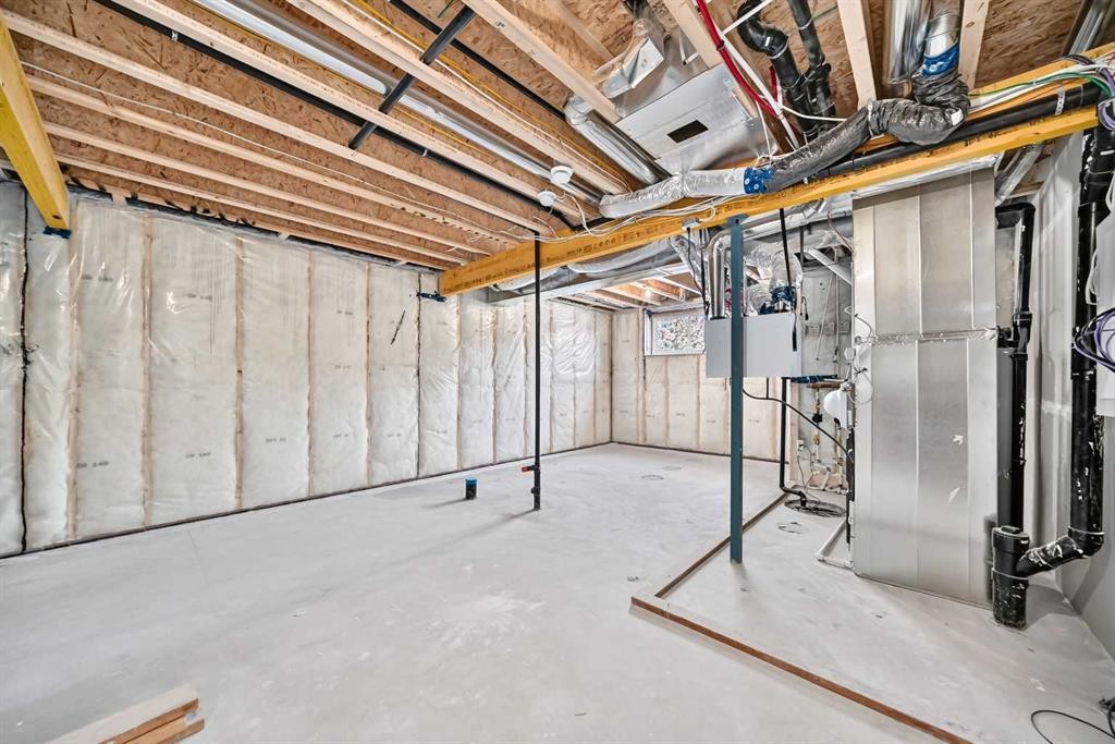 4607 17 Avenue Nw, Calgary, AB