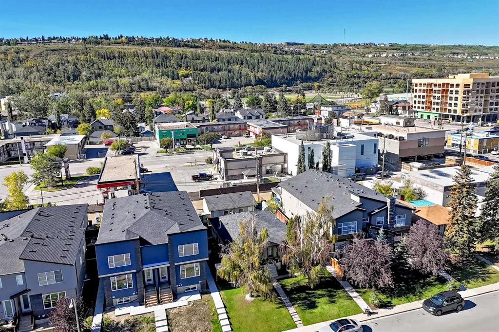 4607 17 Avenue Nw, Calgary, AB