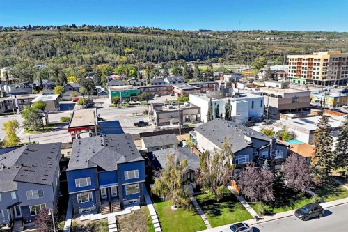 4607 17 Avenue Nw, Calgary, AB 
