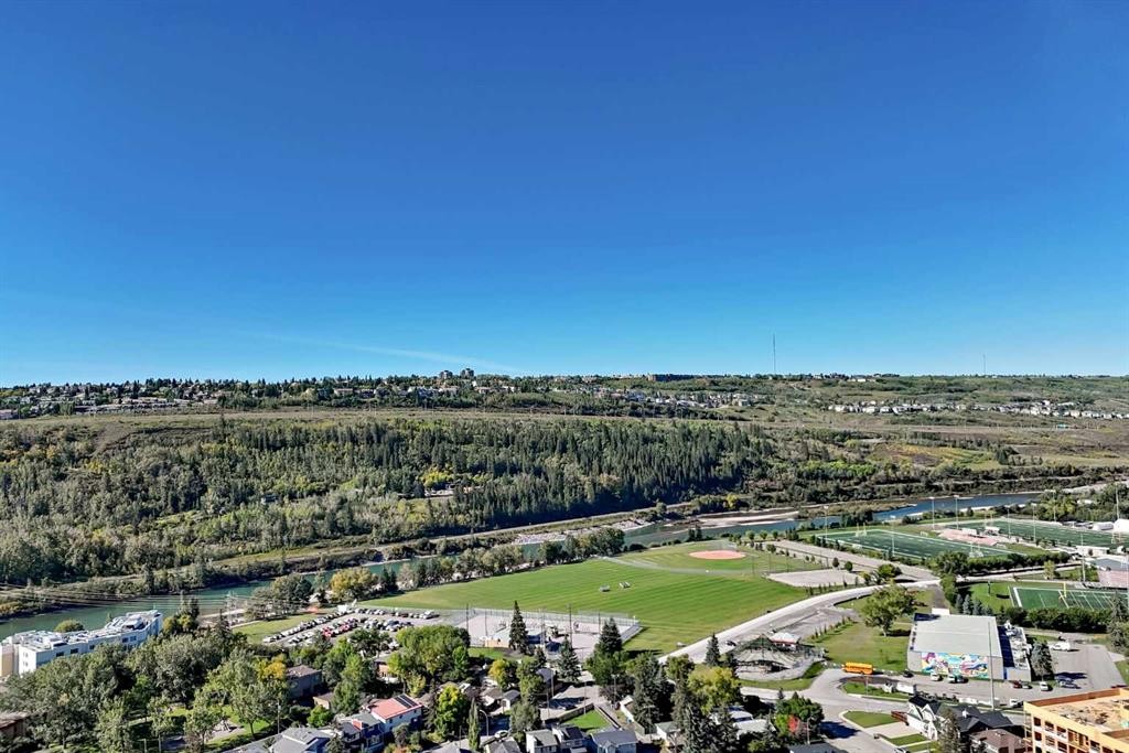 4607 17 Avenue Nw, Calgary, AB