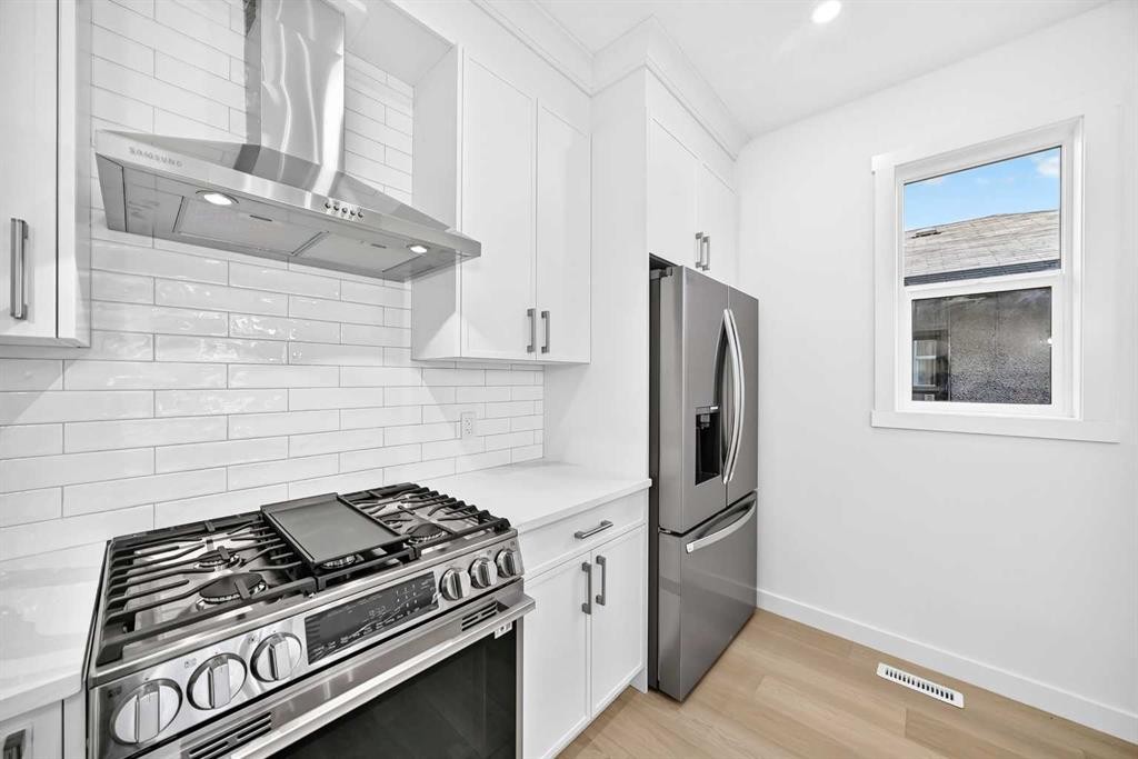 4607 17 Avenue Nw, Calgary, AB