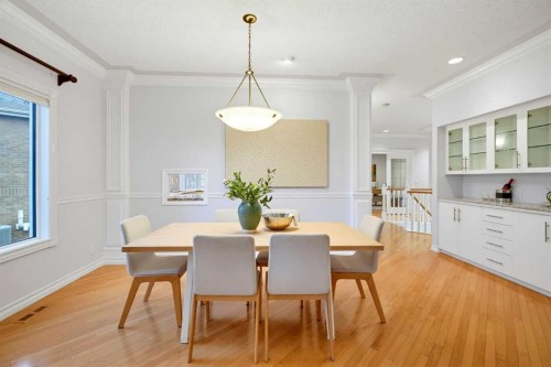 11 Prominence Point Sw, Calgary, AB 