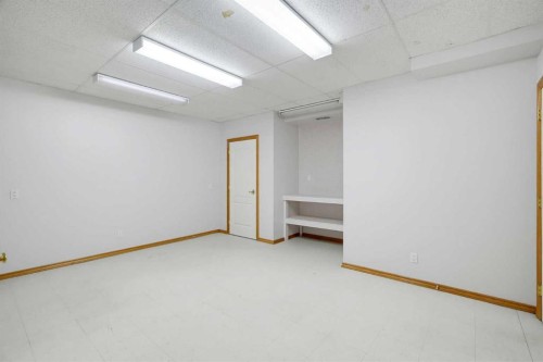 11 Prominence Point Sw, Calgary, AB 