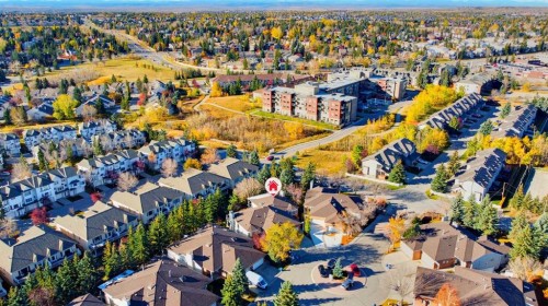 11 Prominence Point Sw, Calgary, AB 