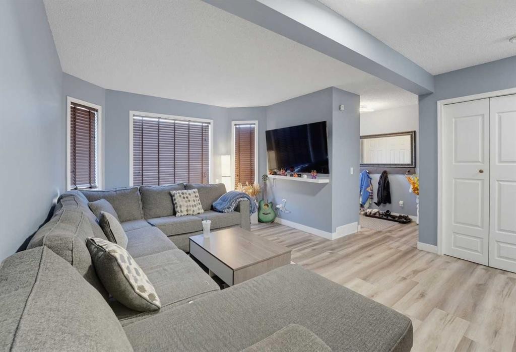 32 Los Alamos Crescent Ne, Calgary, AB