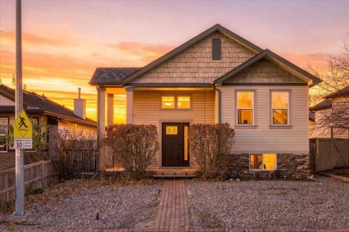 3 Cimarron Meadows Bay  Okotoks, AB T1S 2E4