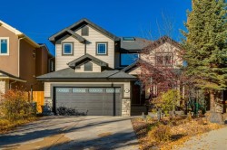 48 Valley Crest Gardens NW Calgary, AB T3B 5W8