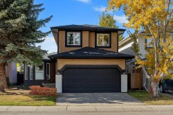 225 Riverwood Close SE Calgary, AB T2C 3Z4