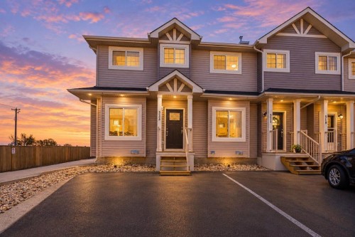 523 Strathaven Mews  Strathmore, AB T1P 1P5