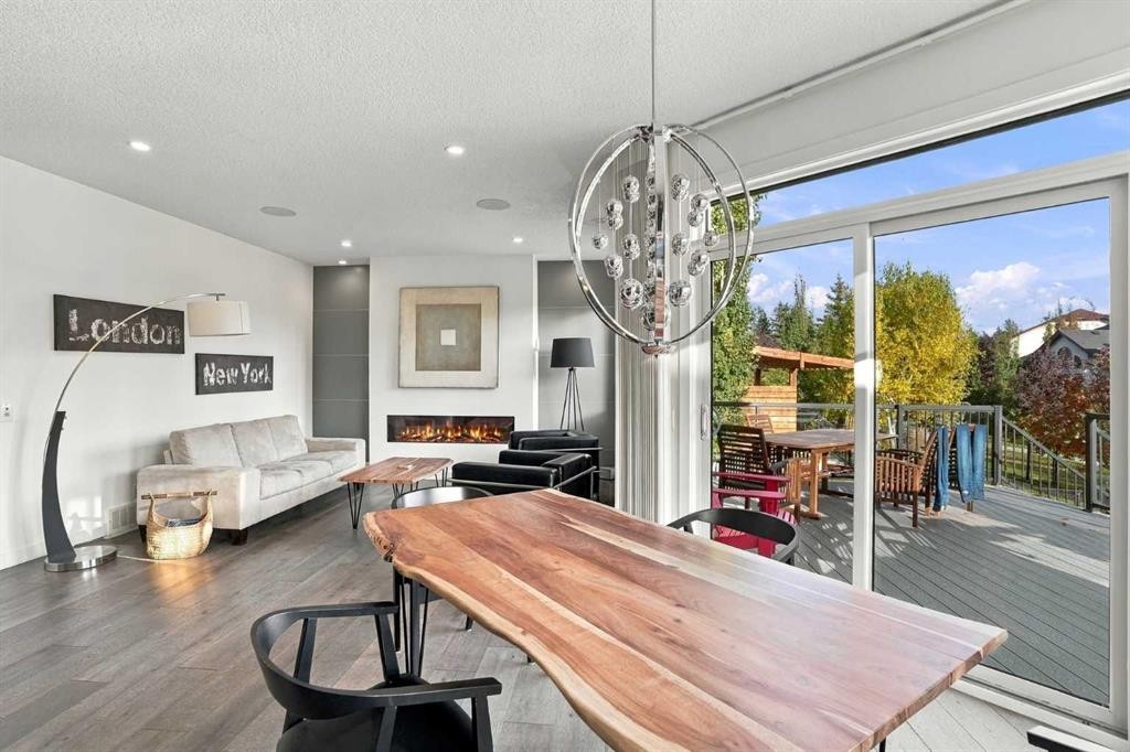 29 Cranleigh Park Se, Calgary, AB